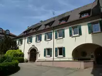 Kenzingen, Spitalgeb�ude im ehemaligen Franziskanerkloster, Juni 2013
