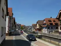 Friesenheim, Blick in die Hauptstra�e, Juli 2013