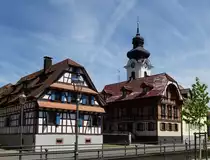 Friesenheim, sch�nes Fachwerk an der Hauptstra�e, Juni 2013