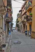 Scilla - In den Gassen des St�dchens. Sommer 2013.