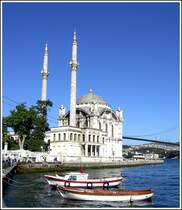Ortak�y-Moschee am Bosporus in Istanbul (T�rkei)