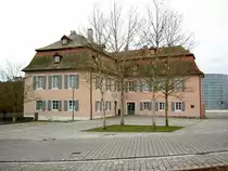 Dietenhofen, ehem. Leonrodsches Amtshaus, Zweifl�gelbau, heute Heimatmuseum (09.02.2014)