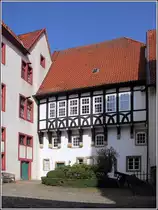 Bad Iburg. Die ehemalige Hofapotheke im Innenhof der Iburg. 06.03.2014