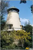 Osnabr�ck. Diese ehemalige M�hle in der Bergstra�e wurde zu Wohnzwecken umgebaut. Scan eines Dias aus den 1970er Jahren.