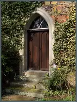 T�r am ehemaligen Kuhstall im W�rlitzer Park. (W�rlitz, 06.04.2014)