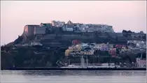 Procida mit der Oberstadt Terra Murata im ersten Licht des 31.03.2014.