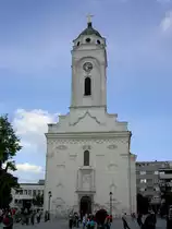 Smederevo, Stadtkirche zum Hl. Georg, erbaut von 1850 bis 1854 durch F�rst Milos Obrenovic, f�nfkuppelige Basilika mit Barockkirchturm (09.05.2014)