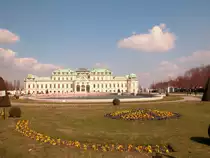 Wien am 21. M�rz 2009:  Oberes Belvedere und ein Teil der Parkanlage.