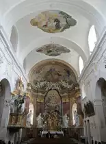 Tulln, sp�tbarocker Hochaltar der Minoritenkirche, Fresken von Innozenz Moscherosch (20.04.2014)