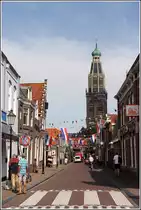 Enkhuizen. Blick durch die Torenstraat zur Zuiderkerk. 07.07.2014