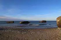 Atlantikwallbunker des II.Weltkrieges am Strand von Vigs�, aufgenommen am Abend des 16.04.2014.