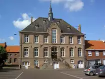 Rathaus von Boezinge (02.07.2014)