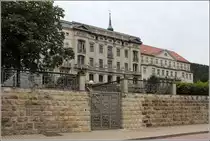 Bad Schandau. Die Elbresidenz ist ein nach dem Hochwasser von 2002 sanierter Hotelkomplex. Hier ist ein Teil der zur Elbe gerichteten Geb�udefront zu sehen. 
13.08.2014