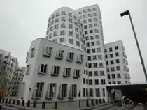 D�sseldorf am 4.2.2011: Geb�ude am Neuen Zollhof