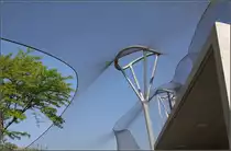 . Seilnetzkonstuktion -

In den Au�enanlagen des neuen Menschanaffenhauses finden sich diese interessante Seilnetzkonstruktionen. 

Wilhelma Stuttgart, 06.08.2013 (Matthias)