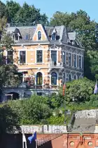 HAMBURG, 04.09.2014, von der Elbe aus fotografiertes B�rgerhaus