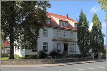 Bad Essen. Im Ortsteil Wittlage steht das Kreishaus des bis 1972 existierenden Landkreises Wittlage, der seither zum Landkreis Osnabr�ck geh�rt. Heute ist hier ein Wohnheim f�r Menschen mit Behinderungen untergebracht.
18.09.2014