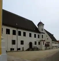 Ochsenhausen, Klostergeb�ude der ehemaligen Reichsabtei, April 2014