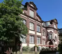 Freiburg, Museum f�r Neue Kunst, das Schulgeb�ude wurde 1902 im historisierendem Stil erbaut, Umbau zum Museum erfolgte 1984-85, Juni 2014