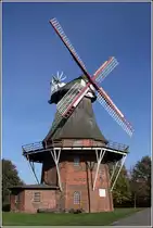 Die Feldm�hle Martfeld in der Samtgemeinde Bruchhausen-Vilsen wurde 1840 als viergeschossiger Galerieholl�nder erbaut. Bereits 1583 war hier der Standort einer M�hle. 01.11.2014