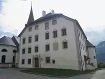 Schloss Anras, Pfleggerichtshaus der Bisch�fe von Brixen, erbaut im 14. Jahrhundert, barockisiert Ende des 16. Jahrhundert (18.09.2014)
