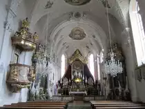 Maria Luggau, Alt�re und Kanzel der Wallfahrts- und Klosterkirche Maria Schnee, Hochaltar von 1749 erbaut von Paul Huber mit Gnadenbild von 1513 (18.09.2014)