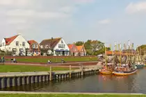 . Greetsiel (Krummh�rn) - Am neuen Deich in Greetsiel. 06.10.2014 (Jeanny)