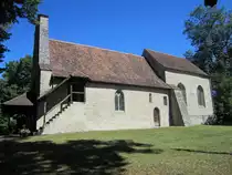 Curtilles, Pfarrkirche Notre-Dame, erbaut ab 1230, sp�tgotischer Chor 15. Jahrhundert (18.08.2012)