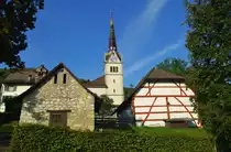 Merishausen, Ref. Kirche und Pfarrhaus mit Nebengeb�ude (11.09.2011)
