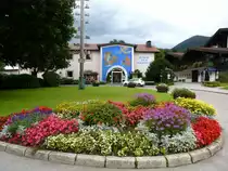 Bad Kohlgrub, das Haus des Gastes, mit Kur-und Touristeninformation, der Ort ist seit 1948 Bad und das h�chstgelegene Moorbad in Deutschland, Aug.2014
