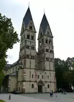 Koblenz, die Basilika St.Kastor ist die �lteste Kirche der Stadt, stammt in der heutigen Form von 1496-99, Sept.2014