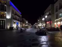 Die Hauptstra�e von Binz am Abend vom 11.Januar 2015.