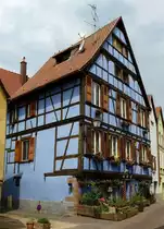 Schlettstadt (Selestat), fein restaurierte Fachwerkh�user in der Altstadt, Juni 2014