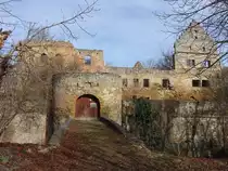 W�sserndorf, Ruine vom Schloss der Grafen von Schwarzenberg, 1945 von amerikanischen Truppen niedergebrannt (09.03.2015)