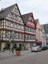 K�nzelsau, Fachwerkh�user in der Hauptstra�e (15.03.2015)