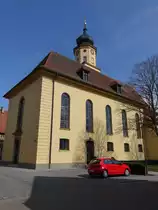 Wassertr�dingen, Ev. Pfarrkirche Hl. Dreifaltigkeit, Saalbau mit polygonalem Chorabschluss, Turm im Kern mittelalterlich, Langhaus und Turmabschluss erbaut 1738 bis 1740 durch Leopoldo Retty (18.03.2015)