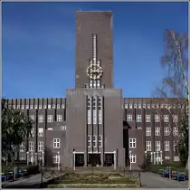 Wilhelmshaven. Der Rathausturm von der S�dseite.
22.03.2015