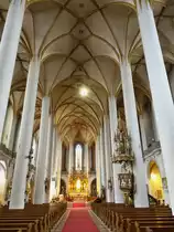 Amberg, Innenraum der gotischen St. Martin Kirche, erbaut ab 1421 (06.04.2015)