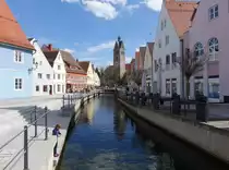 Memmingen, Hirschgasse mit Frauenkirche (12.04.2015)