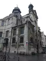 Br�ssel, Marienkirche oder Kirche zu unseren lieben Frau der immerw�hrenden Hilfe, 
erbaut ab 1664 durch J. Cortvrindt (26.04.2015)