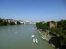 Basel, Blick von der Wettsteinbr�cke entlang des Rheinufers in Kleinbasel zur Mittleren Rheinbr�cke, Mai 2015