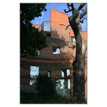 Aula Magna, Universit�t Stockholm. Architekt: Ralph Erskine. 25.8.2007 (Matthias)