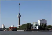 Rotterdam. Der Euromast wurde 1960 mit einer H�he von 101 m gebaut und 10 Jahre sp�ter auf eine H�he von 185 m verl�ngert. 07.07.2015