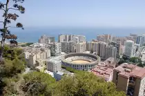Aussicht auf M�laga von Castillo de Gibralfaro. Aufnahmedatum: 19. Juli 2014.