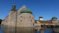 Vadstena, Schloss, erbaut ab 1545 durch Gustav Vasa, ausgebaut unter Johan III. als 
Renaissanceschlo�´, bis 1716 Residenz der kgl. Familie (16.06.2015)