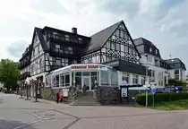 Hotel 4 Jahreszeiten mit Gastst�tte  Schweizer Stuben  am Rheinufer in Bad Breisig - 02.05.2015