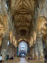 Edinburgh, Mittelschiff der St. Giles Kathedrale, erbaut von 1387 bis 1495 (09.07.2015)