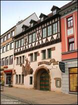  Das Loch , eine historische Gastst�tte am Markt in Saalfeld, 09.10.07.