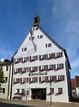 Sch�mberg, das Rathaus der ca.4600 Einwohner z�hlenden Gemeinde auf der Schw�bischen Alb, Juli 2015