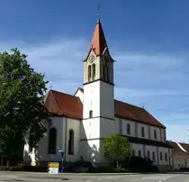 Wehingen auf der Schw�bischen Alb, die katholische Kirche St.Ulrich, 1299 erstmals urkundlich erw�hnt, Juli 2015 